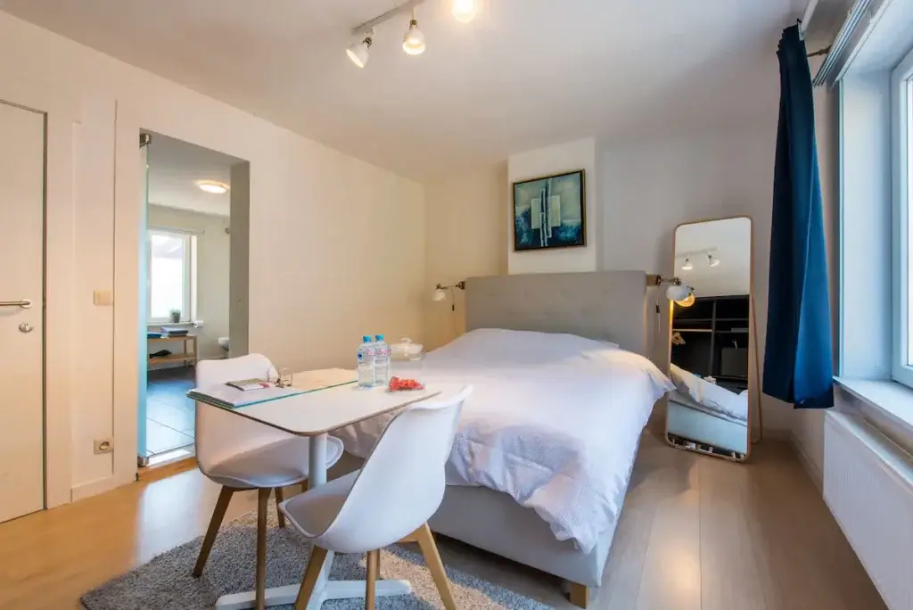 Double bed